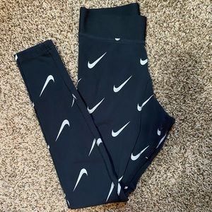 Nike Leggings Women’s Small